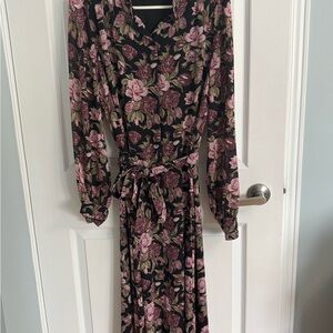 Aritzia Broadway Dress in Floral Pattern